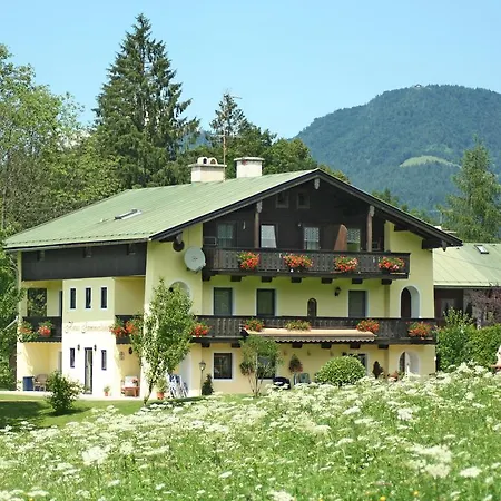 Πανσιόν Haus Sammerllehen